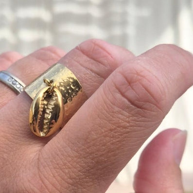Bague coquillage